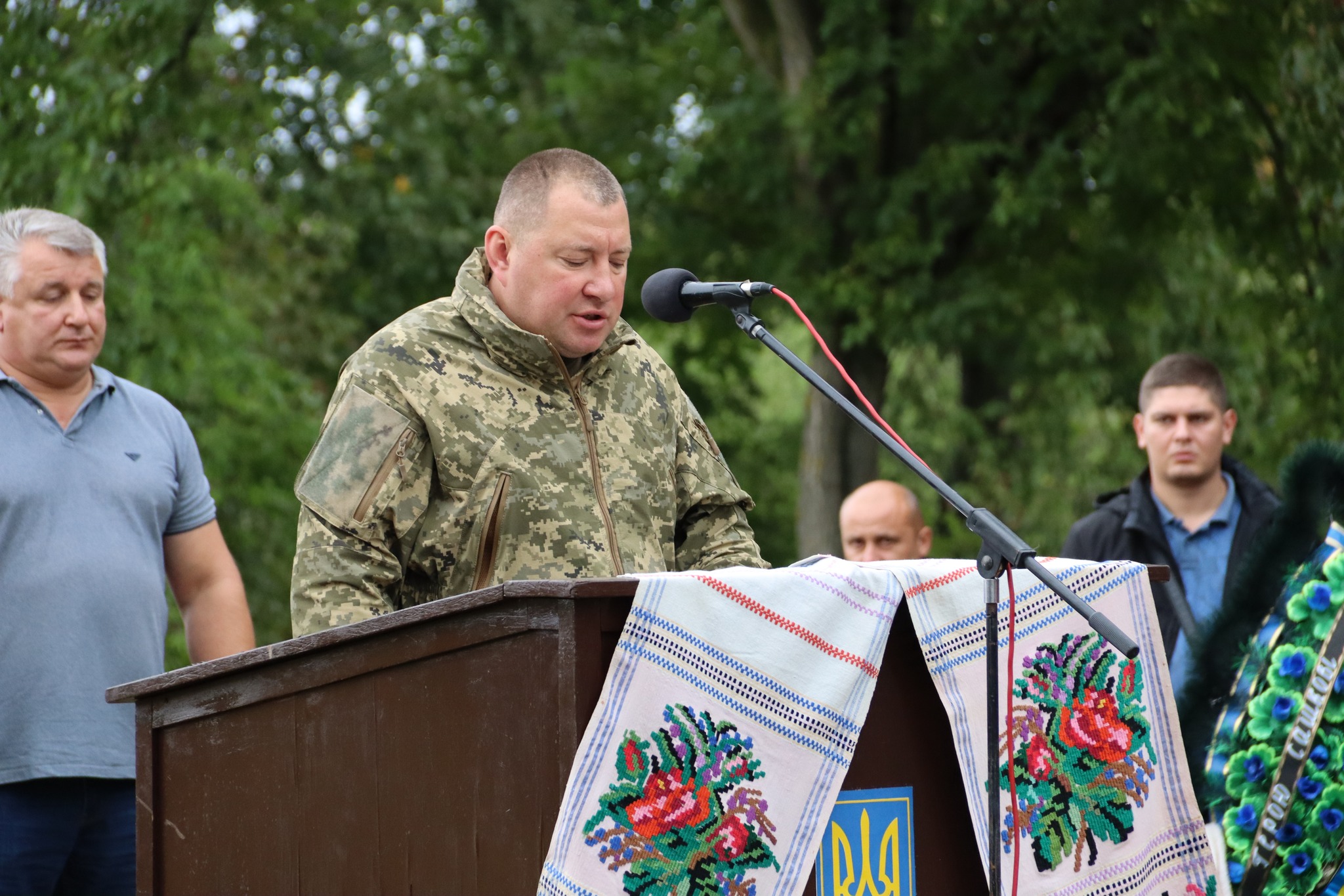 Сьогодні громада прощалась з Героєм…