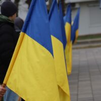 Сокирянська громада навіки попрощалась із захисником України Михайлом Чумаковим