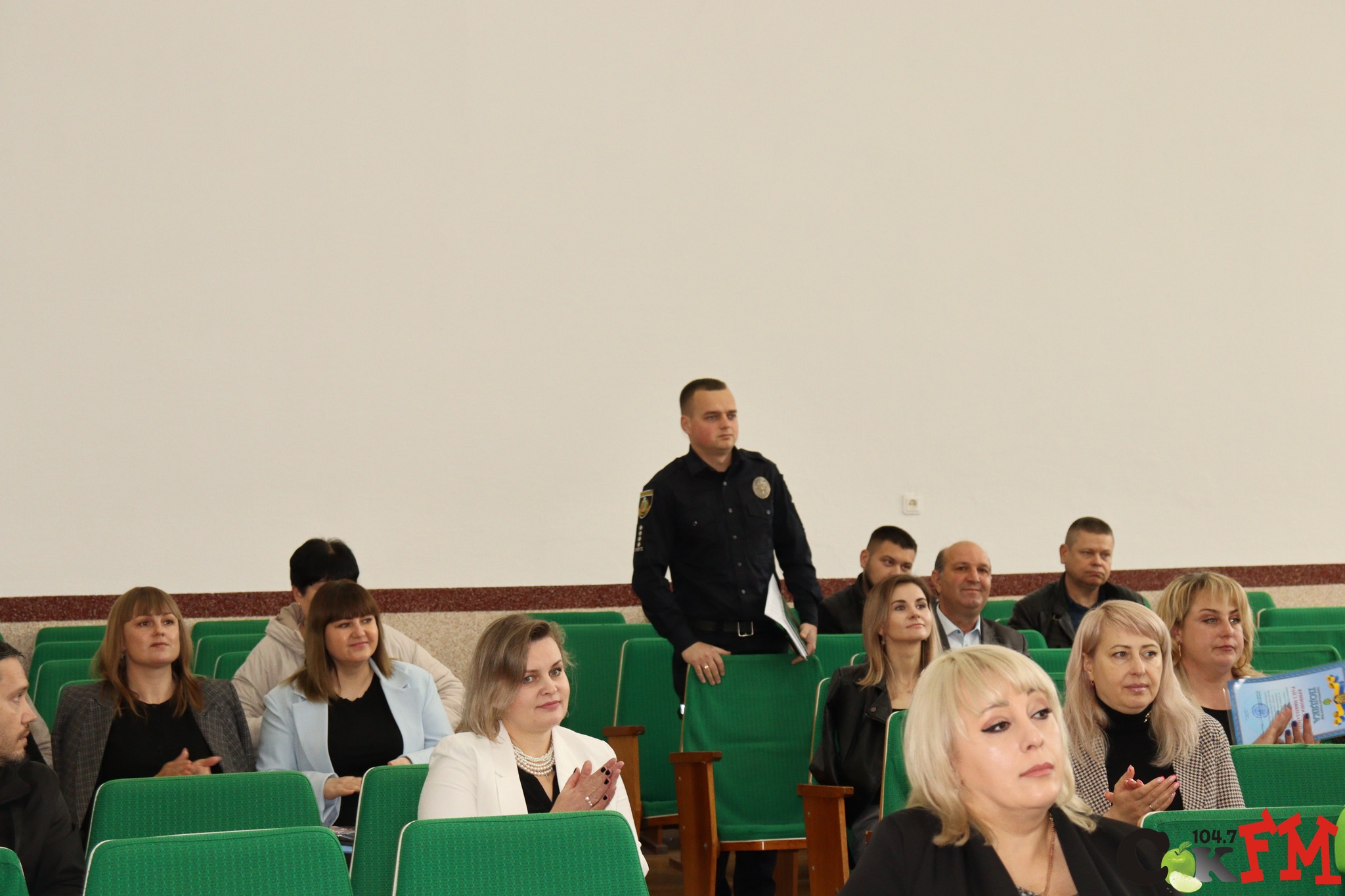 27 травня у сесійній залі Сокирянської міської ради відбулася чергова п’ятдесята сесія Сокирянської міської ради восьмого скликання. На пленарне засідання прибули 23 депутати