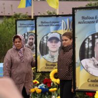 В пам’ять про випускників – загиблих Захисників України …