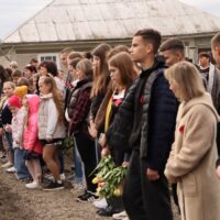В пам’ять про випускників – загиблих Захисників України …