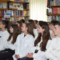 «Безпека на першому місці»: виховний захід для школярів у Публічній міській бібліотеці