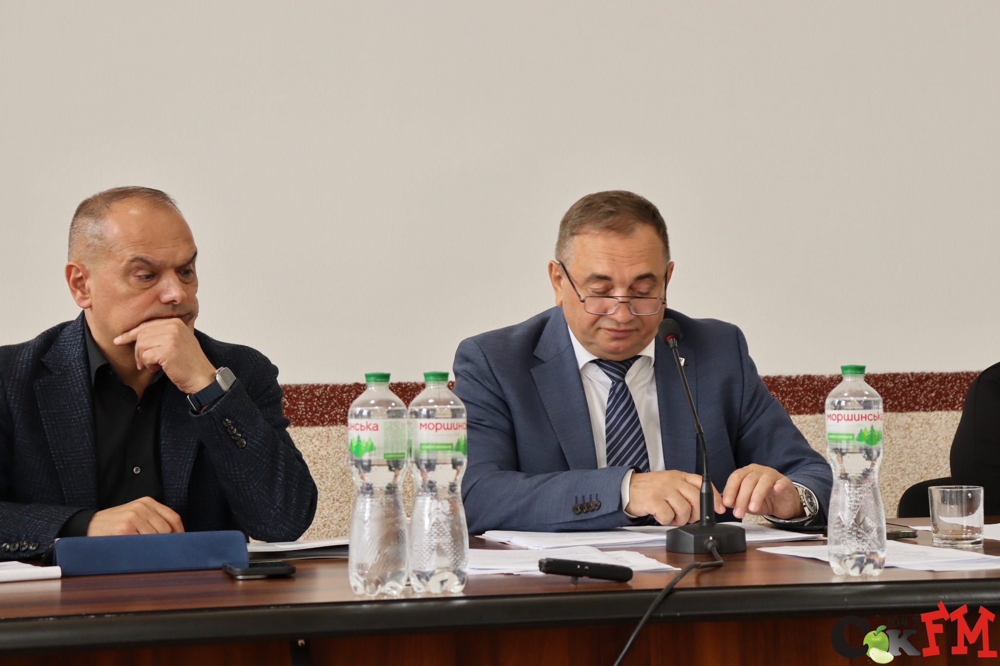 27 травня у сесійній залі Сокирянської міської ради відбулася чергова п’ятдесята сесія Сокирянської міської ради восьмого скликання. На пленарне засідання прибули 23 депутати