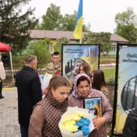В пам’ять про випускників – загиблих Захисників України …