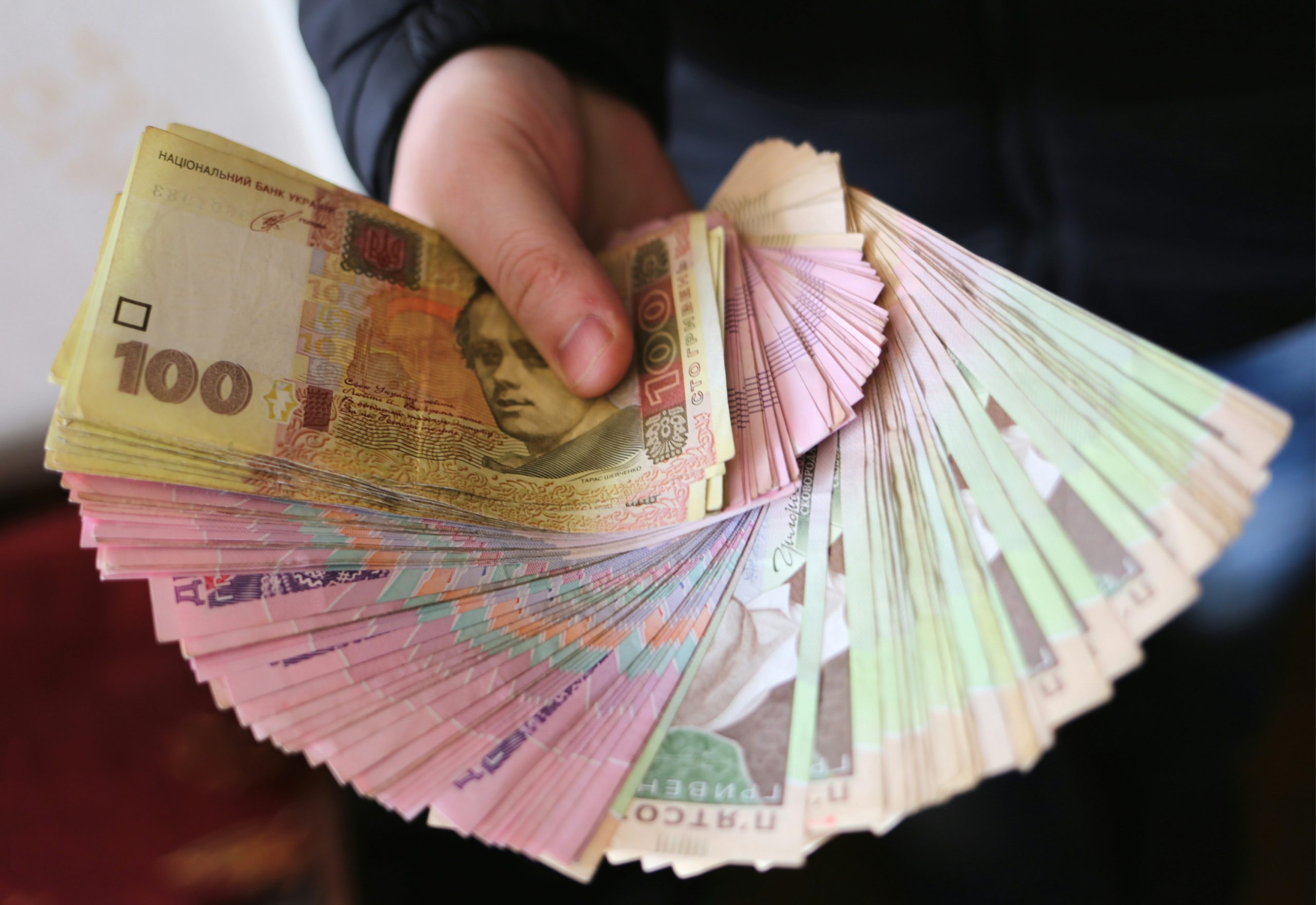 В Україні за рік зросла кількість мільйонерів