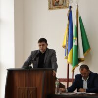 27 травня у сесійній залі Сокирянської міської ради відбулася чергова п’ятдесята сесія Сокирянської міської ради восьмого скликання. На пленарне засідання прибули 23 депутати
