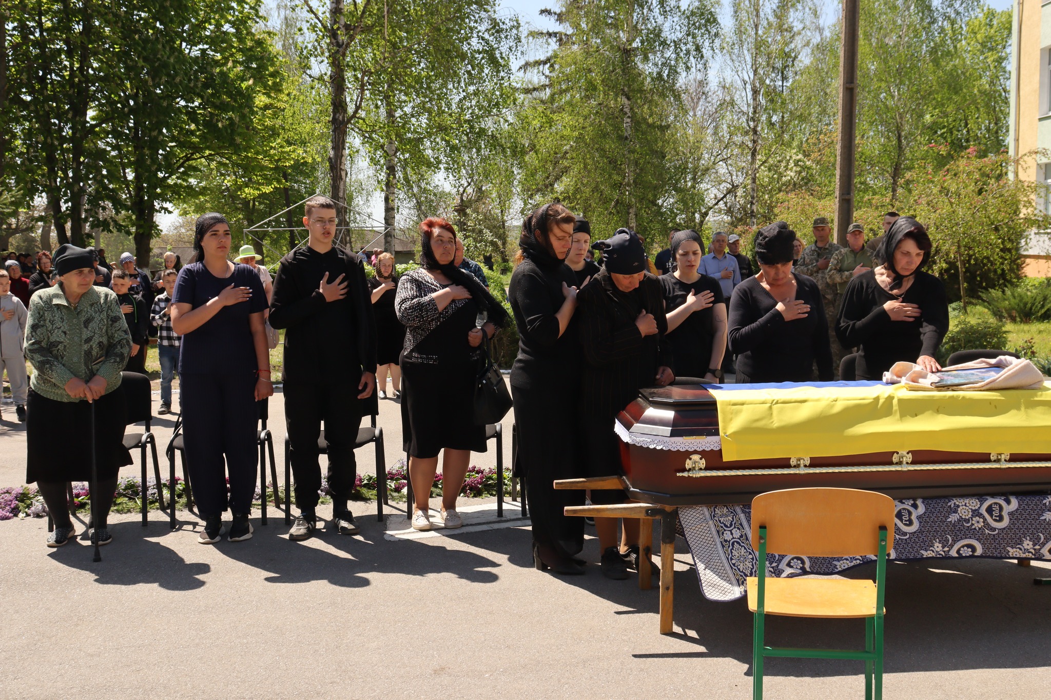 Сокирянська громада провела в останню дорогу загиблого  Семеновича Боднарюка