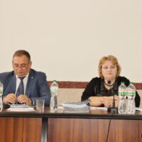27 травня у сесійній залі Сокирянської міської ради відбулася чергова п’ятдесята сесія Сокирянської міської ради восьмого скликання. На пленарне засідання прибули 23 депутати