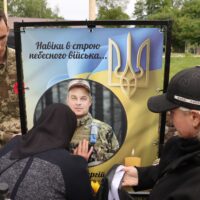 В пам’ять про випускників – загиблих Захисників України …