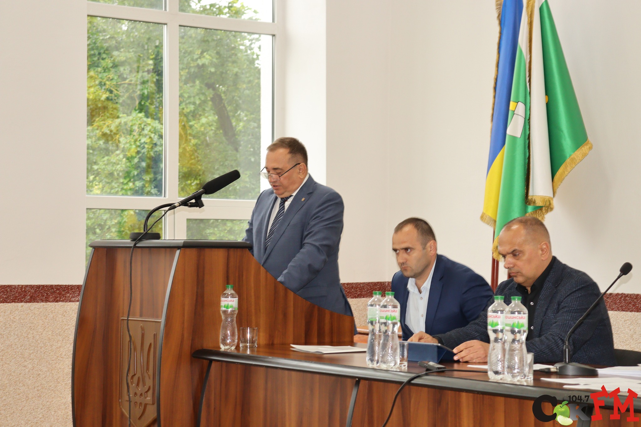 27 травня у сесійній залі Сокирянської міської ради відбулася чергова п’ятдесята сесія Сокирянської міської ради восьмого скликання. На пленарне засідання прибули 23 депутати