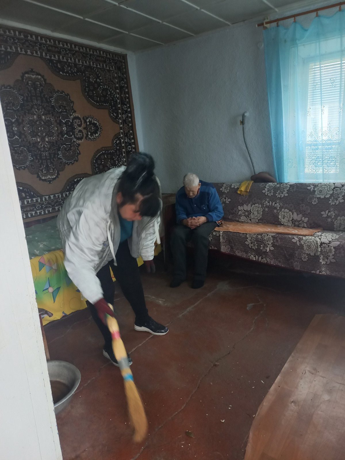 Мобільна соціальна служба продовжує виїзди у громаду