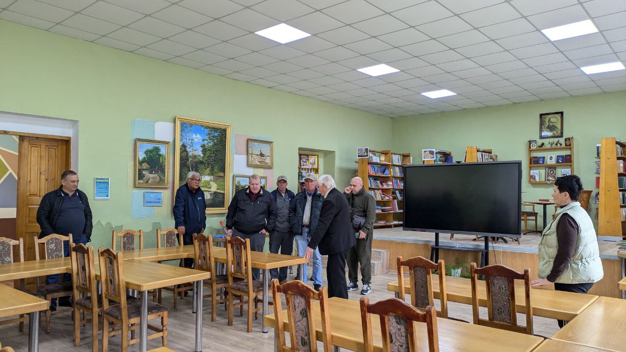 З дружнім візитом Сокирянську міську територіальну громаду відвідали представники гуманітарної місії «ГІЛЬФЕ-КОРБАХ» (Humanitäre Hilfe Korbach) – Федеративна Республіка Німеччина, на чолі з головою місії Андреасом Брасом