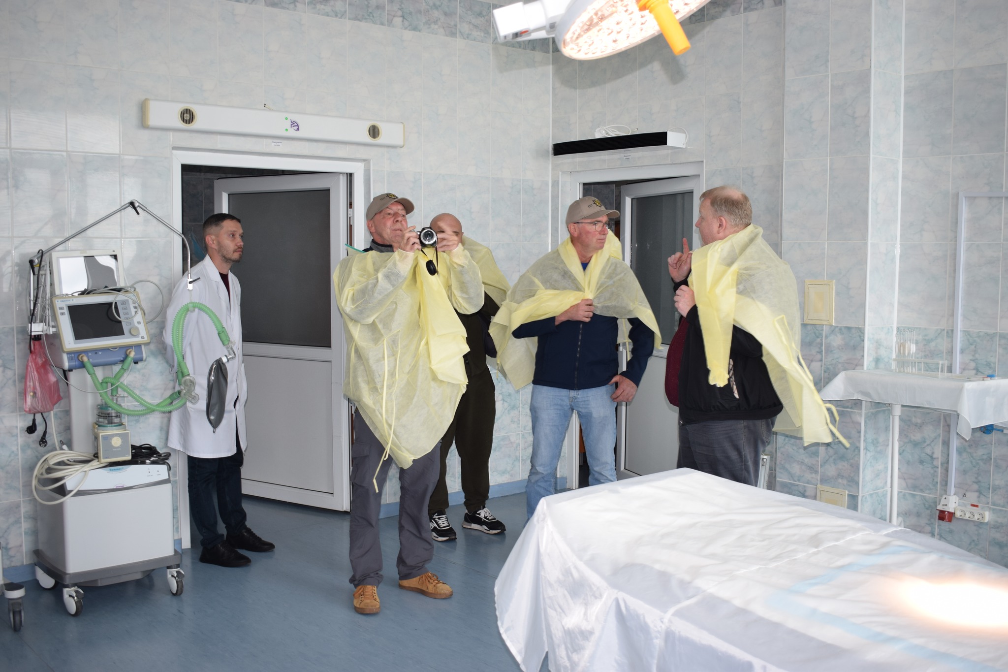 З дружнім візитом Сокирянську міську територіальну громаду відвідали представники гуманітарної місії «ГІЛЬФЕ-КОРБАХ» (Humanitäre Hilfe Korbach) – Федеративна Республіка Німеччина, на чолі з головою місії Андреасом Брасом
