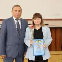 27 травня у сесійній залі Сокирянської міської ради відбулася чергова п’ятдесята сесія Сокирянської міської ради восьмого скликання. На пленарне засідання прибули 23 депутати