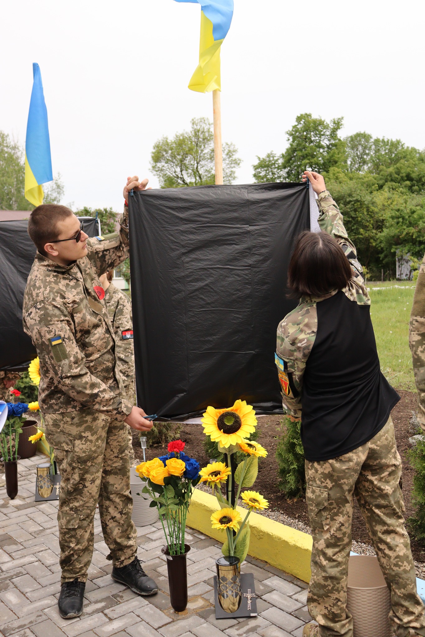В пам’ять про випускників – загиблих Захисників України …