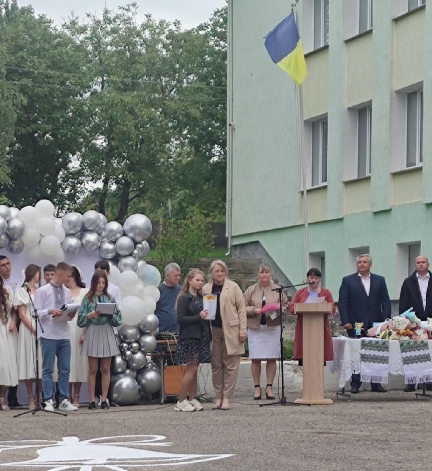 Свято останнього дзвоника у Сокирянській громаді
