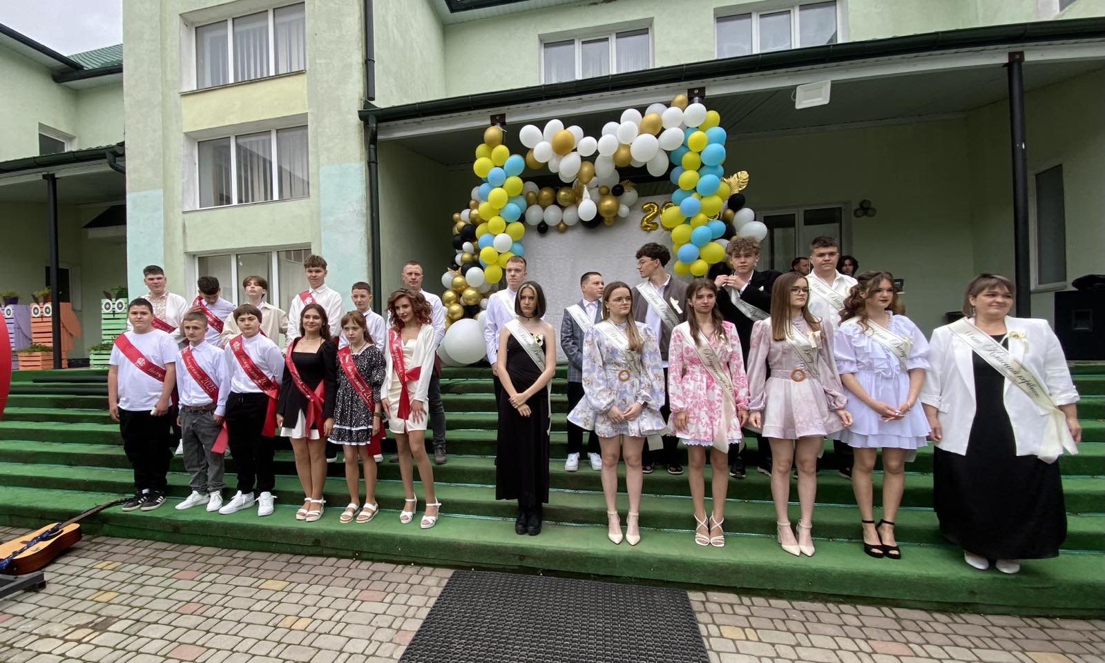 Свято останнього дзвоника у Сокирянській громаді
