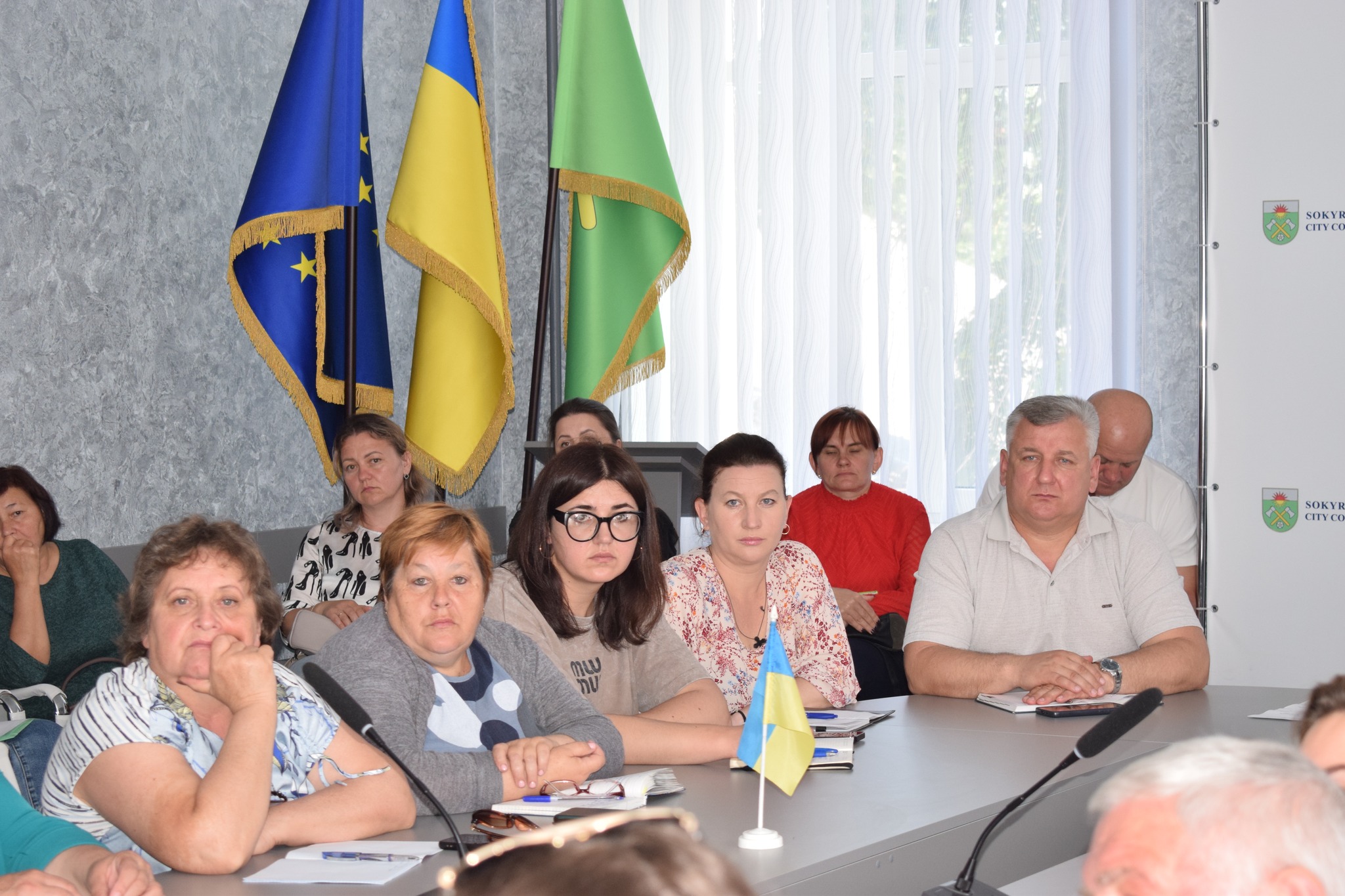 Обговорено питання використання та правового регулювання земельних ресурсів на території Сокирянської міської територіальної громади