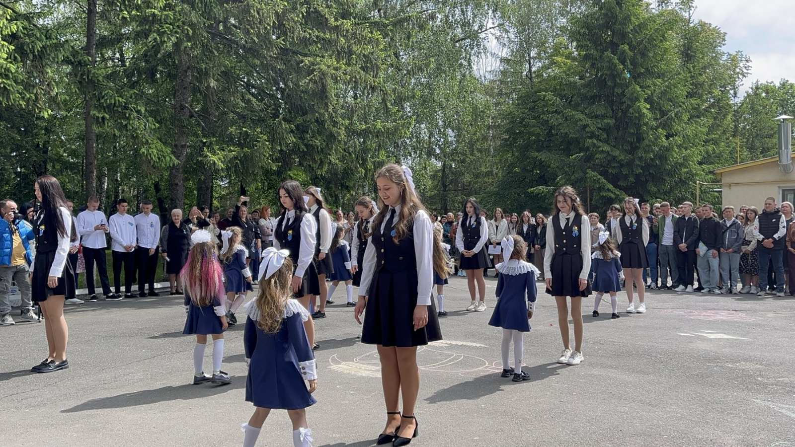 Свято останнього дзвоника у Сокирянській громаді