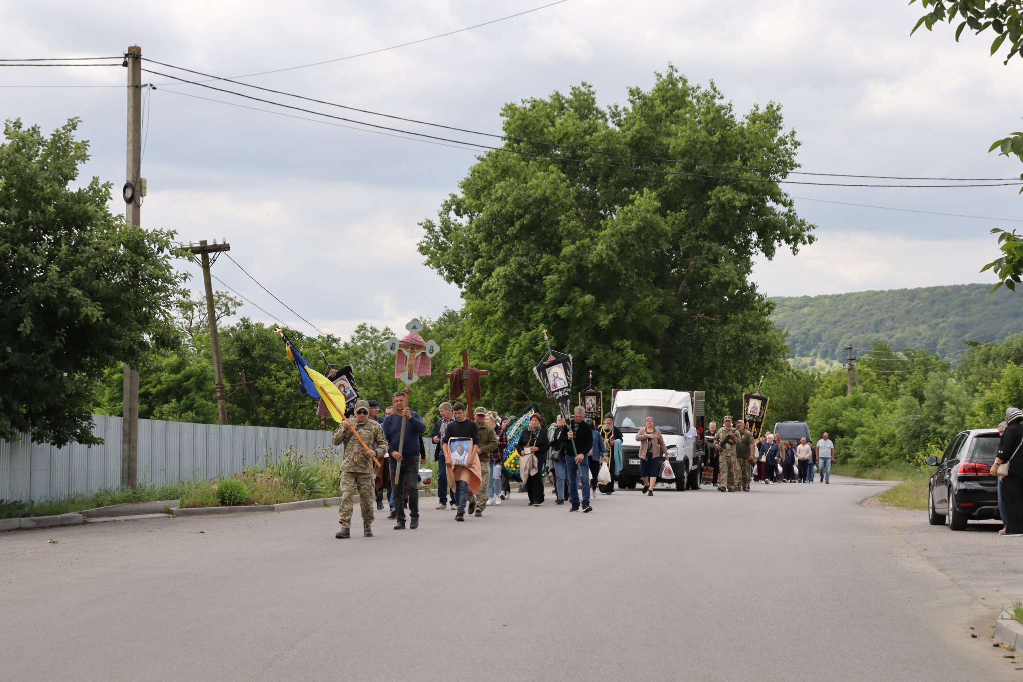 Сокирянщина попрощалась із воїном Володимиром Мошаком…