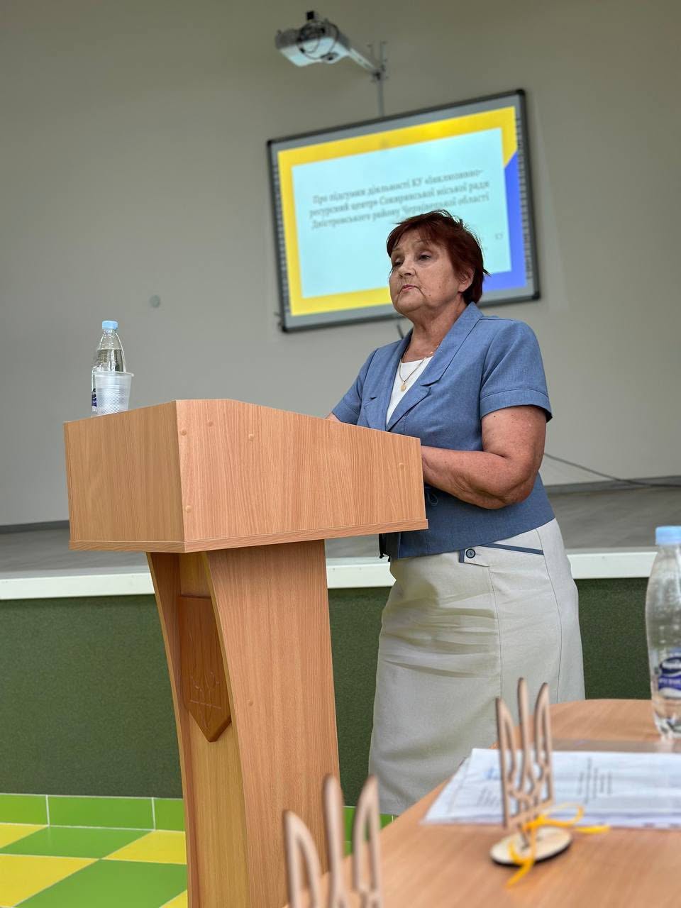 Сьогодні, 30 червня, на базі опорного закладу «Гвіздівецький ліцей» відбулася колегія відділу освіти Сокирянської міської ради. У заході взяли участь міський голова Василь Козак, секретар міської ради Любов Степаненко, начальник відділу освіти Галин