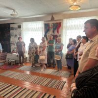 Сьогодні, 30 червня, на базі опорного закладу «Гвіздівецький ліцей» відбулася колегія відділу освіти Сокирянської міської ради. У заході взяли участь міський голова Василь Козак, секретар міської ради Любов Степаненко, начальник відділу освіти Галин