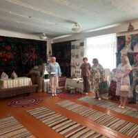 Сьогодні, 30 червня, на базі опорного закладу «Гвіздівецький ліцей» відбулася колегія відділу освіти Сокирянської міської ради. У заході взяли участь міський голова Василь Козак, секретар міської ради Любов Степаненко, начальник відділу освіти Галин